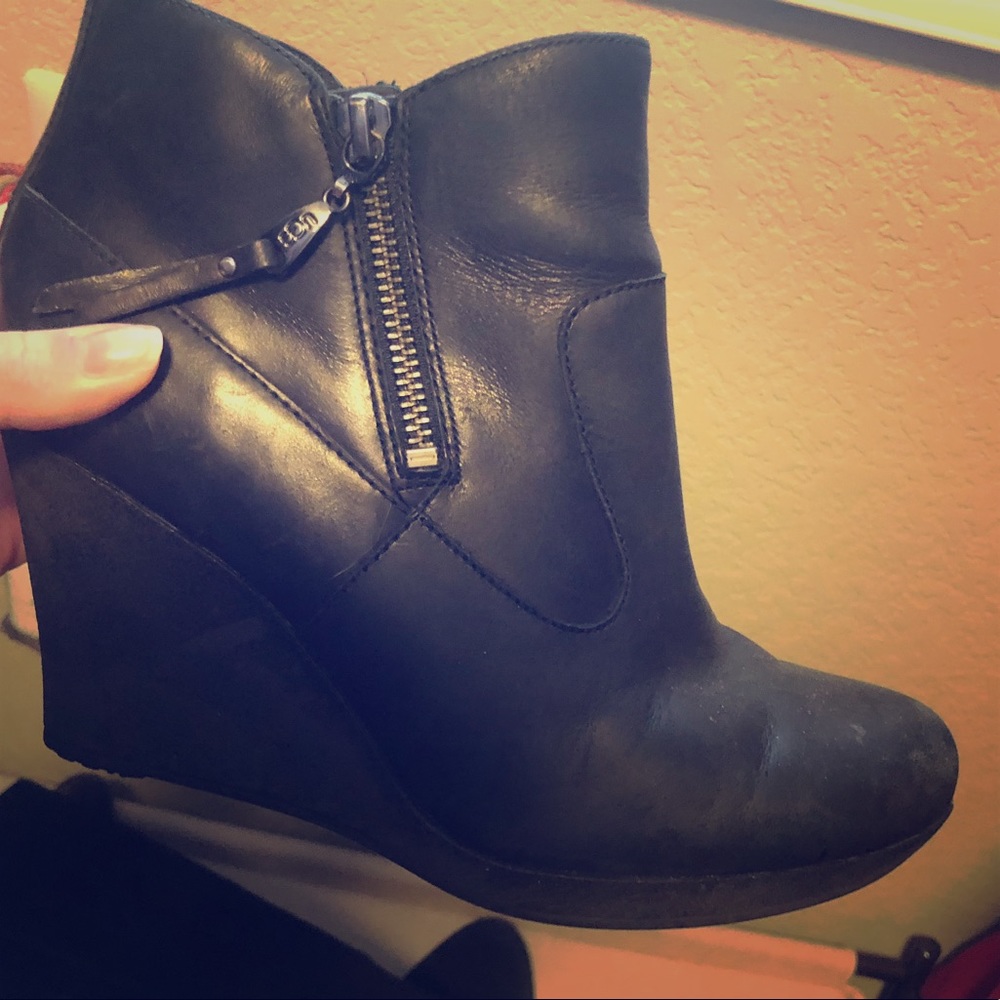Ugg wedge boots